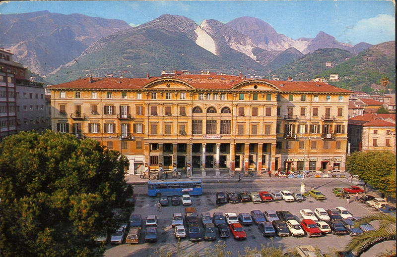 HQ of the Italian Anarchist Federation in Carrara (Piazza Matteotti)