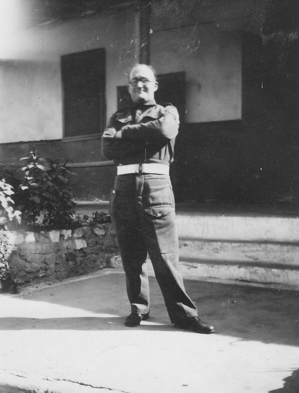 Albert Meltzer standing, Cairo 1947