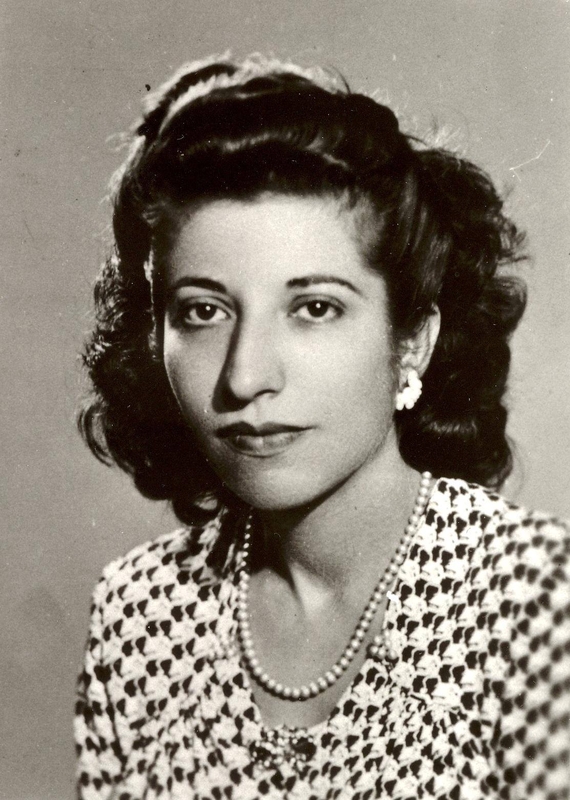 Antònia Fontanillas Borràs portrait