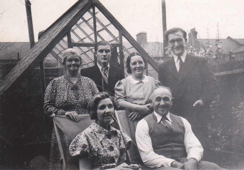 The Meltzer family, London 17 July 1938